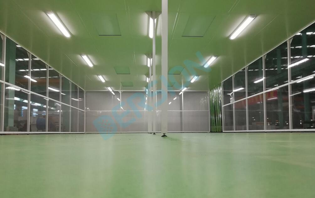 影響潔凈棚價(jià)格的因素有哪些